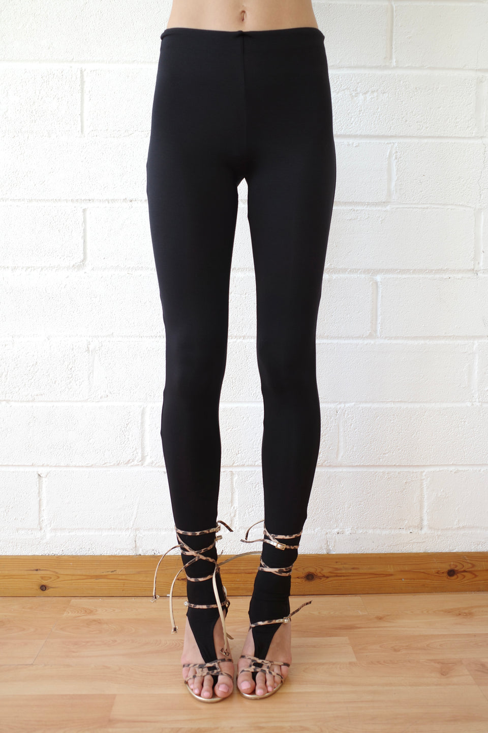 The Thong Legging - Black
