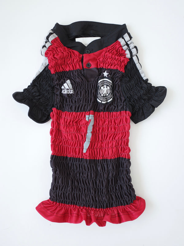 The Reconstituted Shirred Football Top