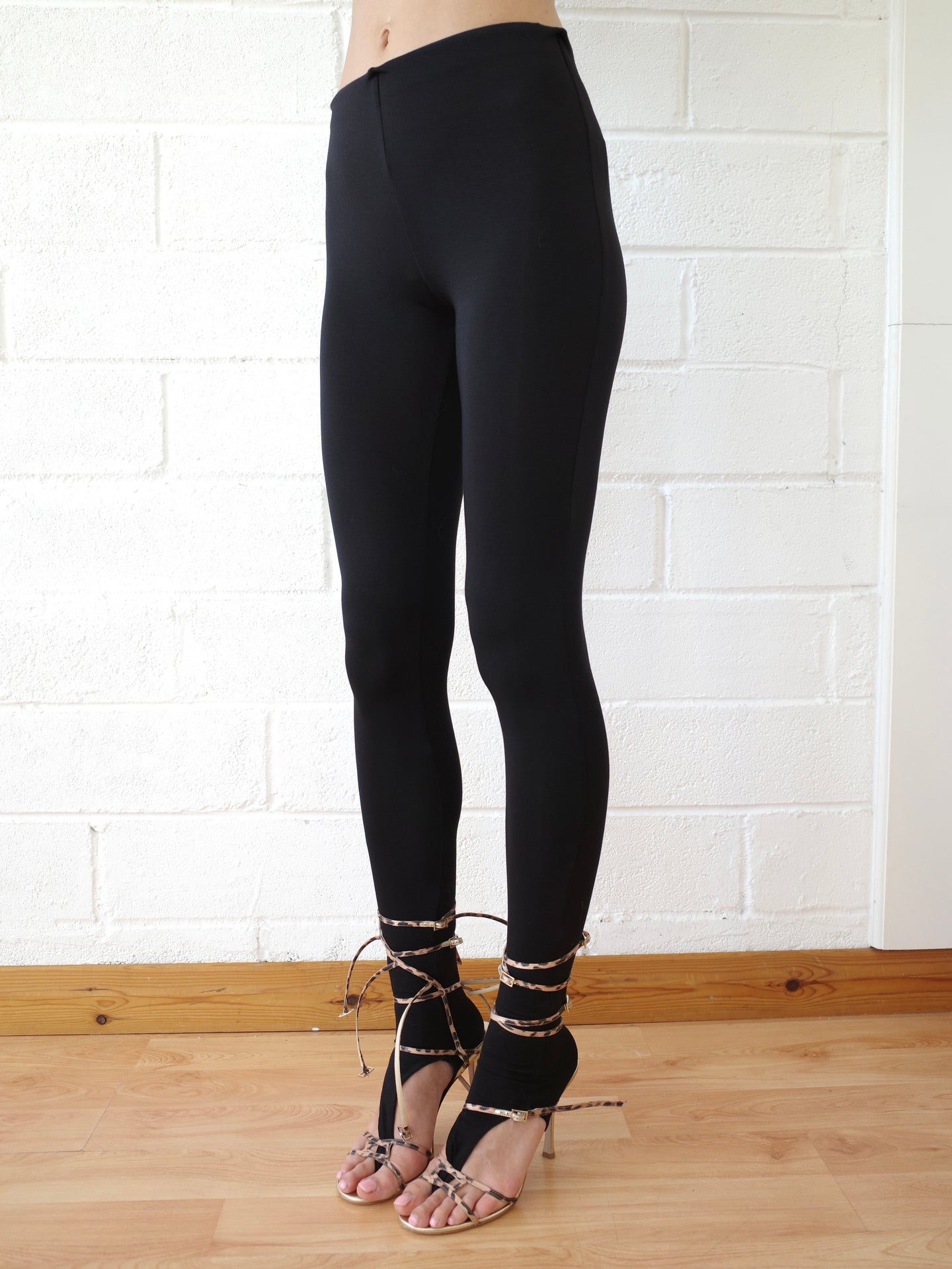 The Thong Legging - Black